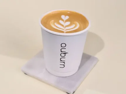 Hot Wow Latte(واو لاتيه)